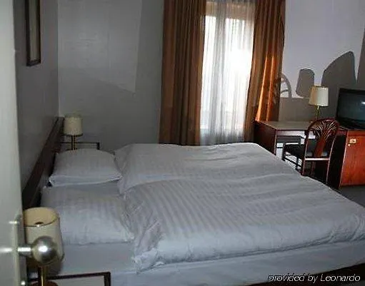 Galions Et Pub Cheseaux-sur-Lausanne