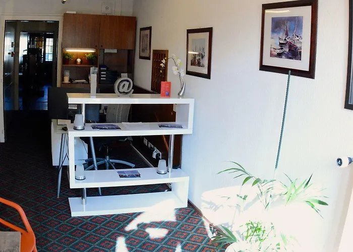 Hotel Galions Et Pub 3*