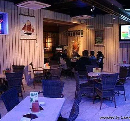 Hotel Galions Et Pub 3*